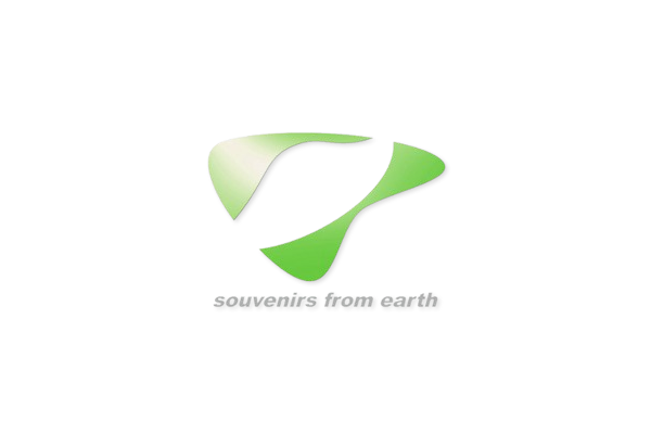 Souvenirs From Earth